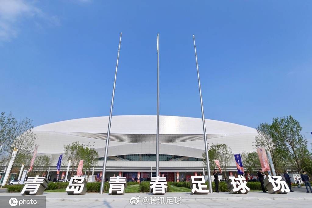 关于曼联的更衣室问题这场比赛的表现是否能够证明之前更衣室的混乱以及其他问题是个错误，我之前已经告诉过你们了。